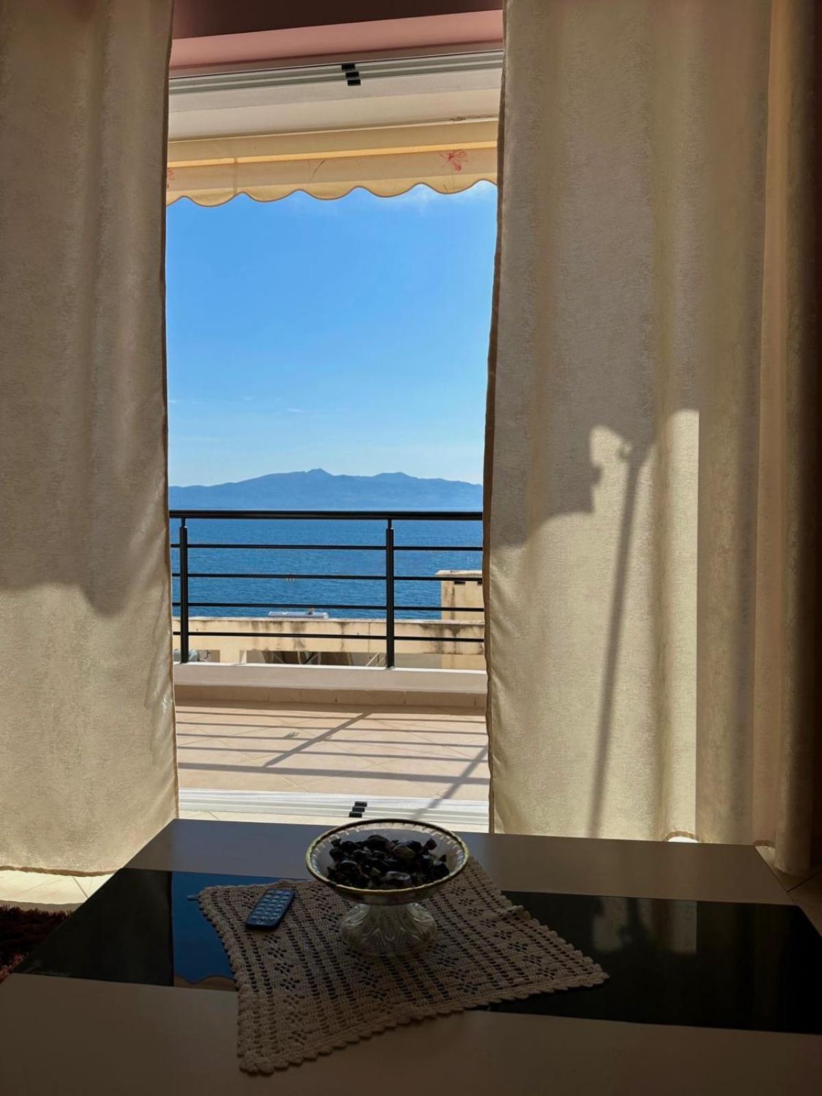 Esmeralda Apartaments Sarande Bagian luar foto