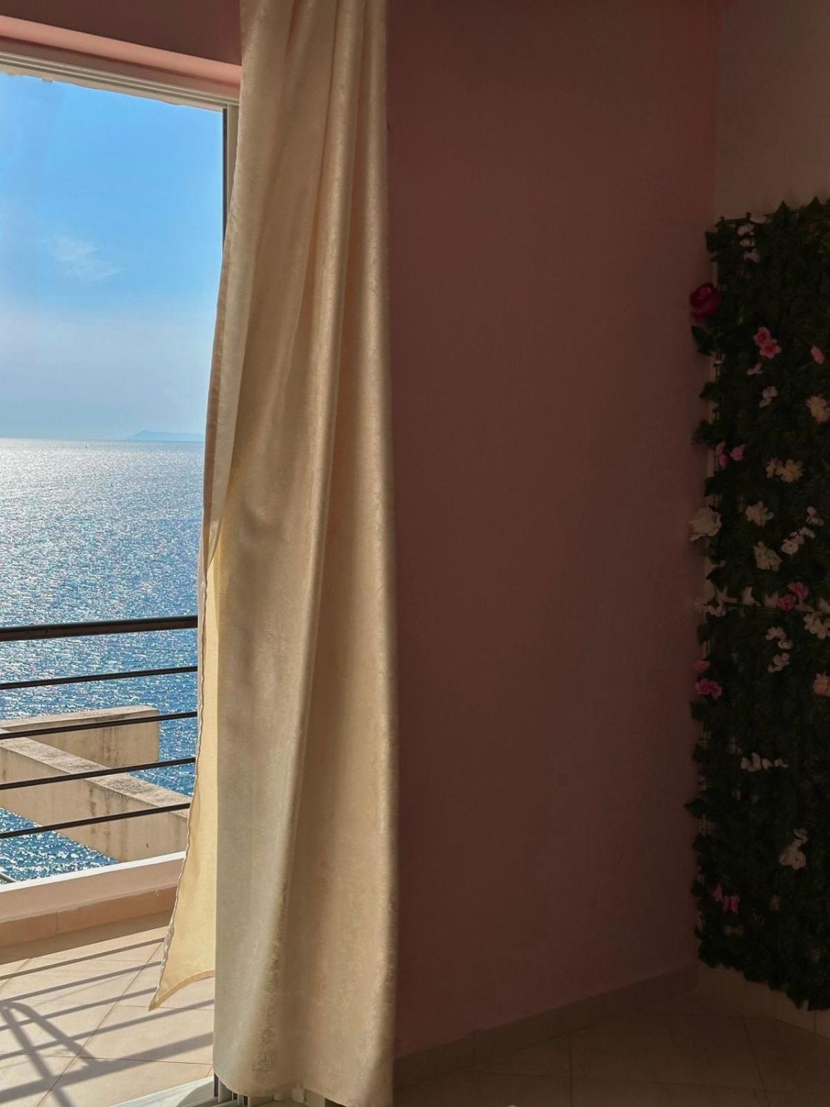 Esmeralda Apartaments Sarande Bagian luar foto