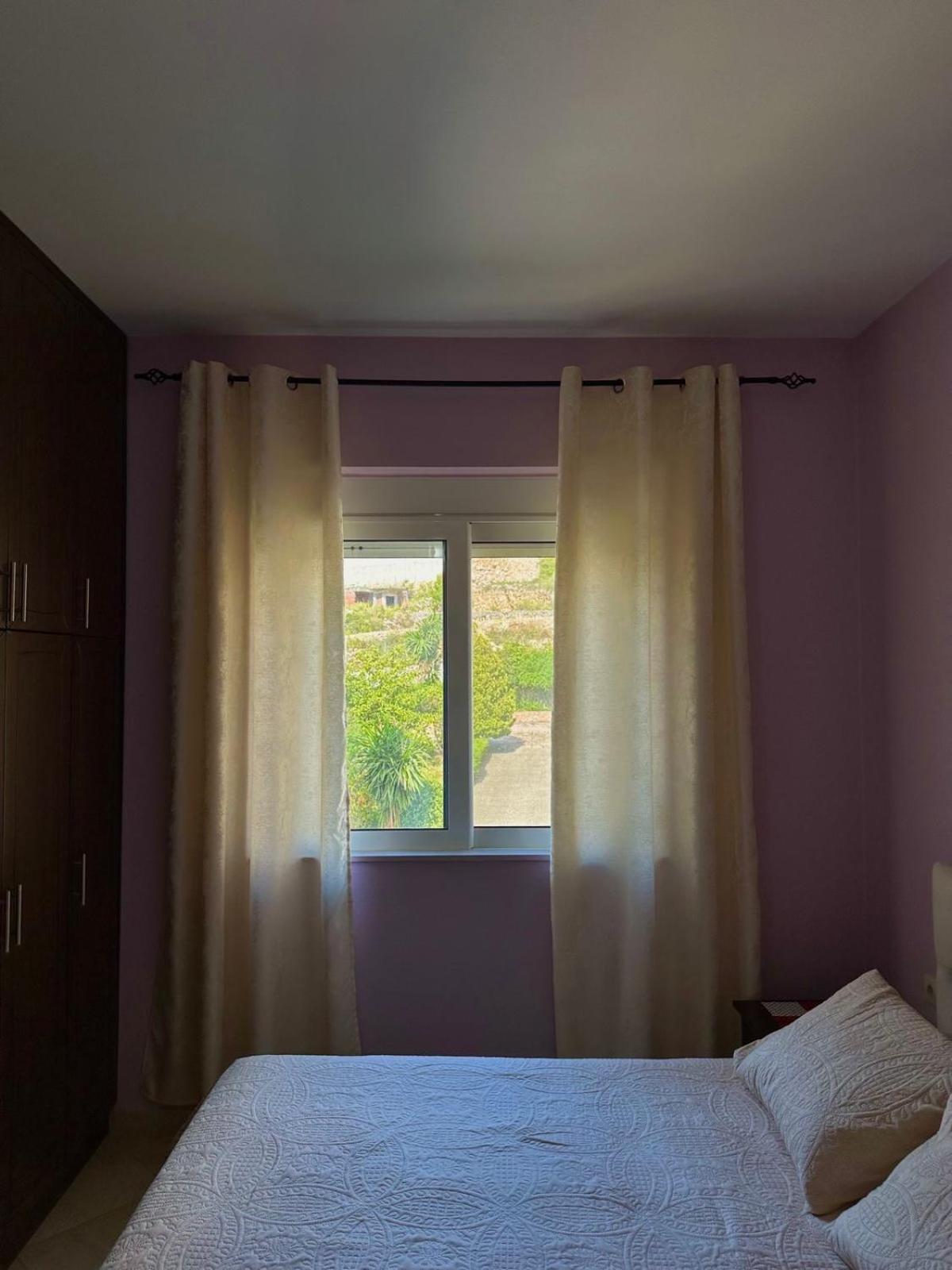 Esmeralda Apartaments Sarande Bagian luar foto