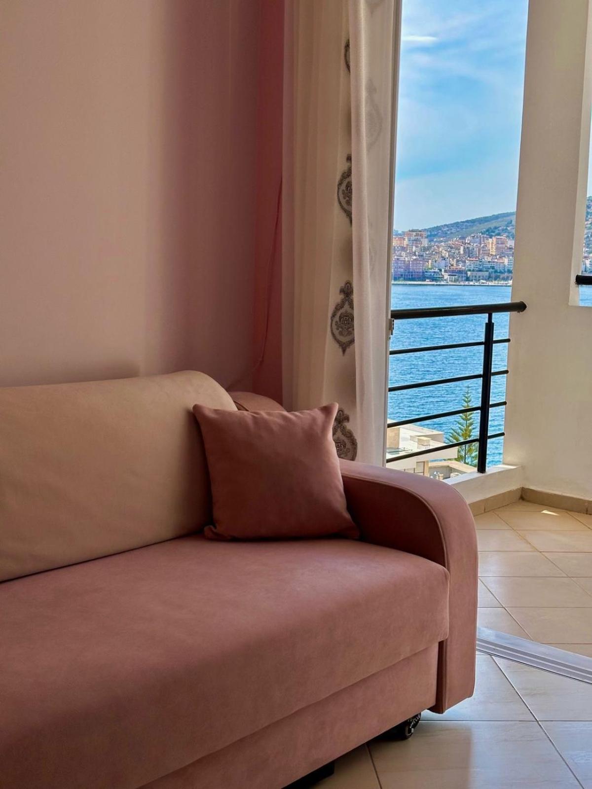 Esmeralda Apartaments Sarande Bagian luar foto