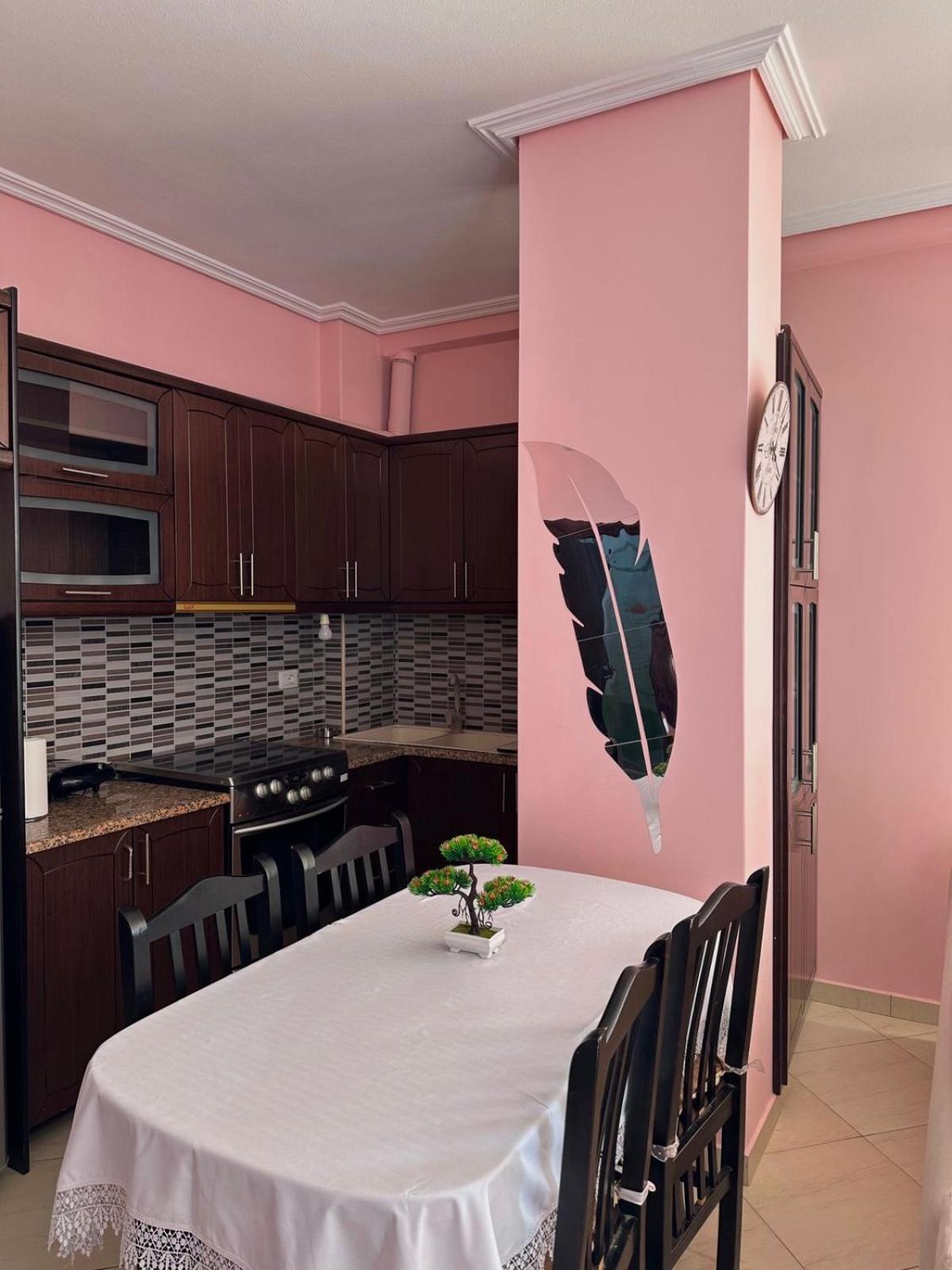 Esmeralda Apartaments Sarande Bagian luar foto
