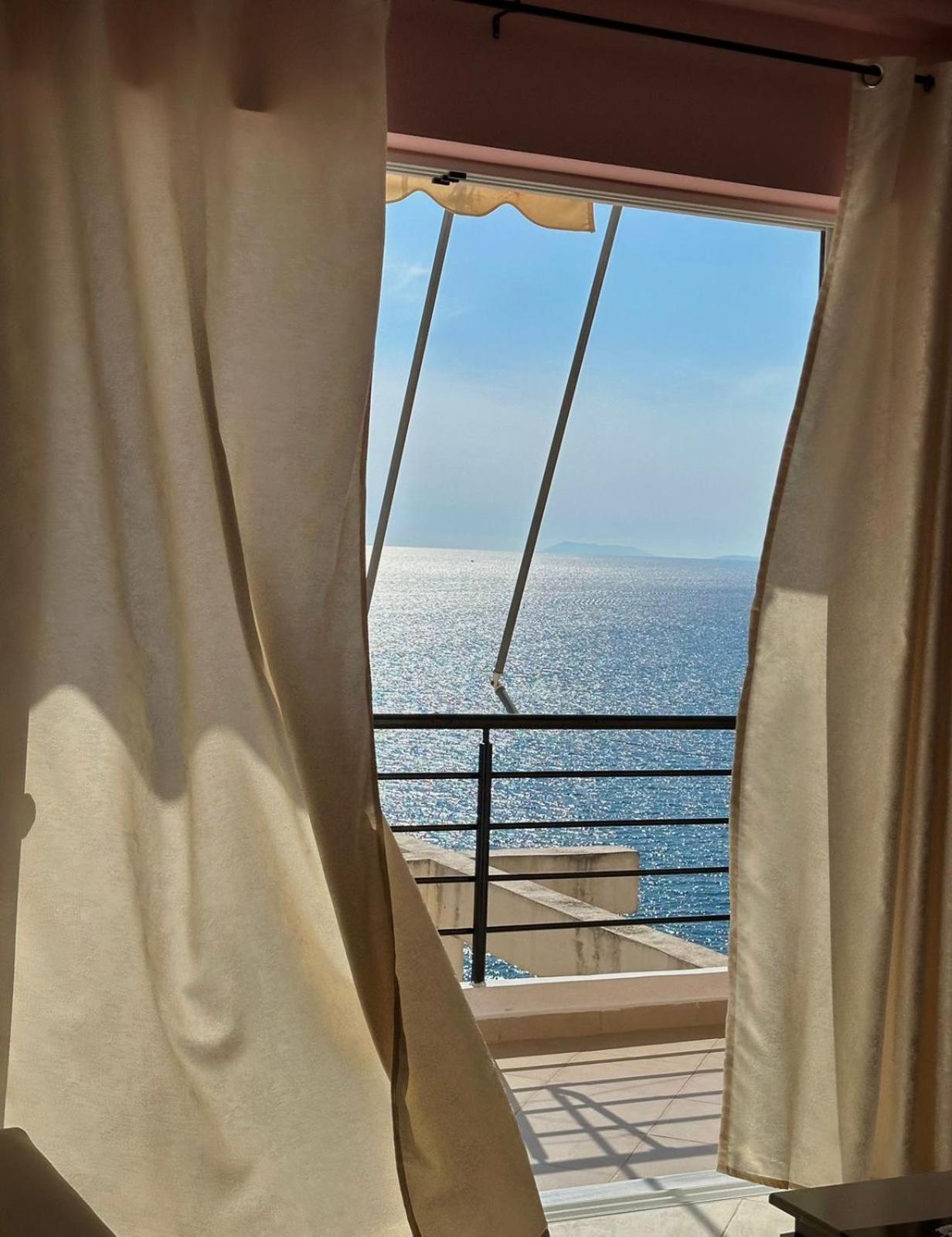 Esmeralda Apartaments Sarande Bagian luar foto